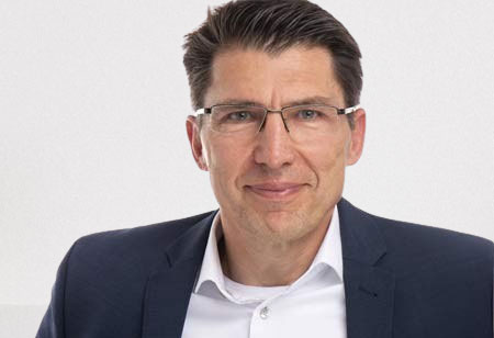 Exploring the Future of Digitalization in Manufacturing Tires